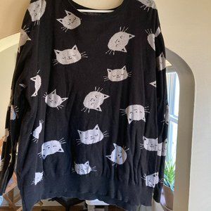 Forever 21 Plus - Crew-Neck  Cat Sweater
